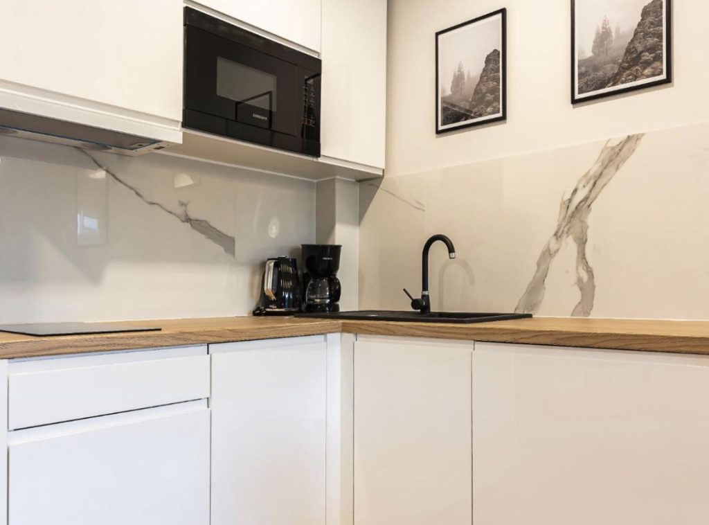 Aneks kuchenny w apartamencie 37 Sosnowa 4 Mielno