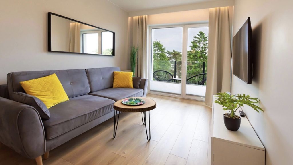 Salon w apartamencie 40 Sosnowa 4 Mielno