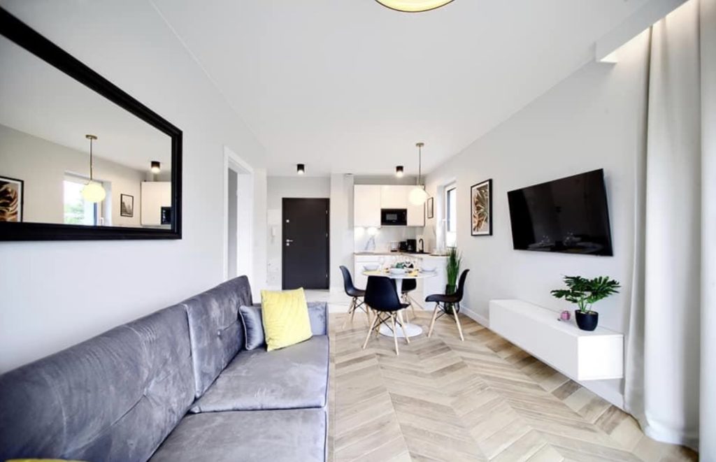 Salon w apartamencie 39 Sosnowa 4 Mielno