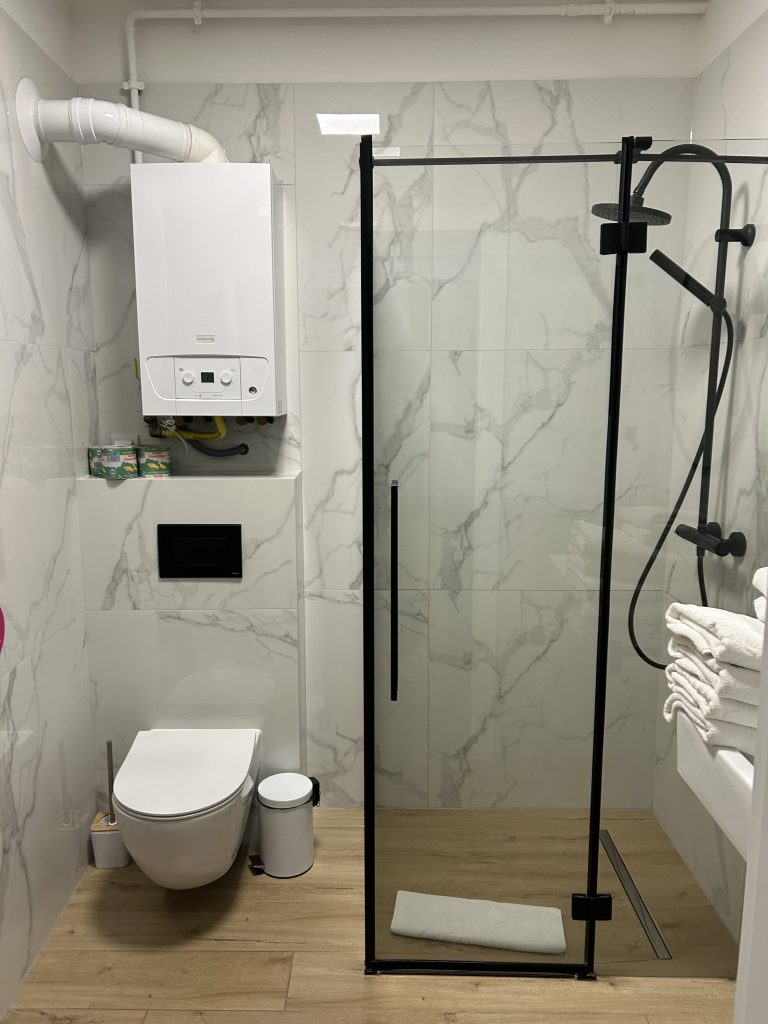 Łazienka w apartamencie 25 Sosnowa 4 Mielno