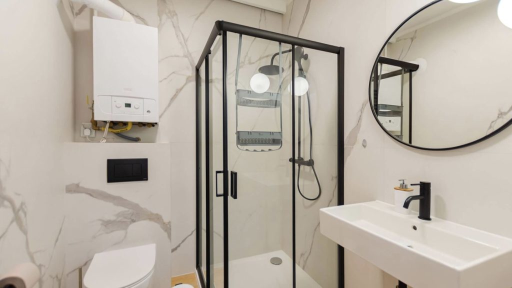 Łazienka w Apartamencie 42 Sosnowa 4 Mielno